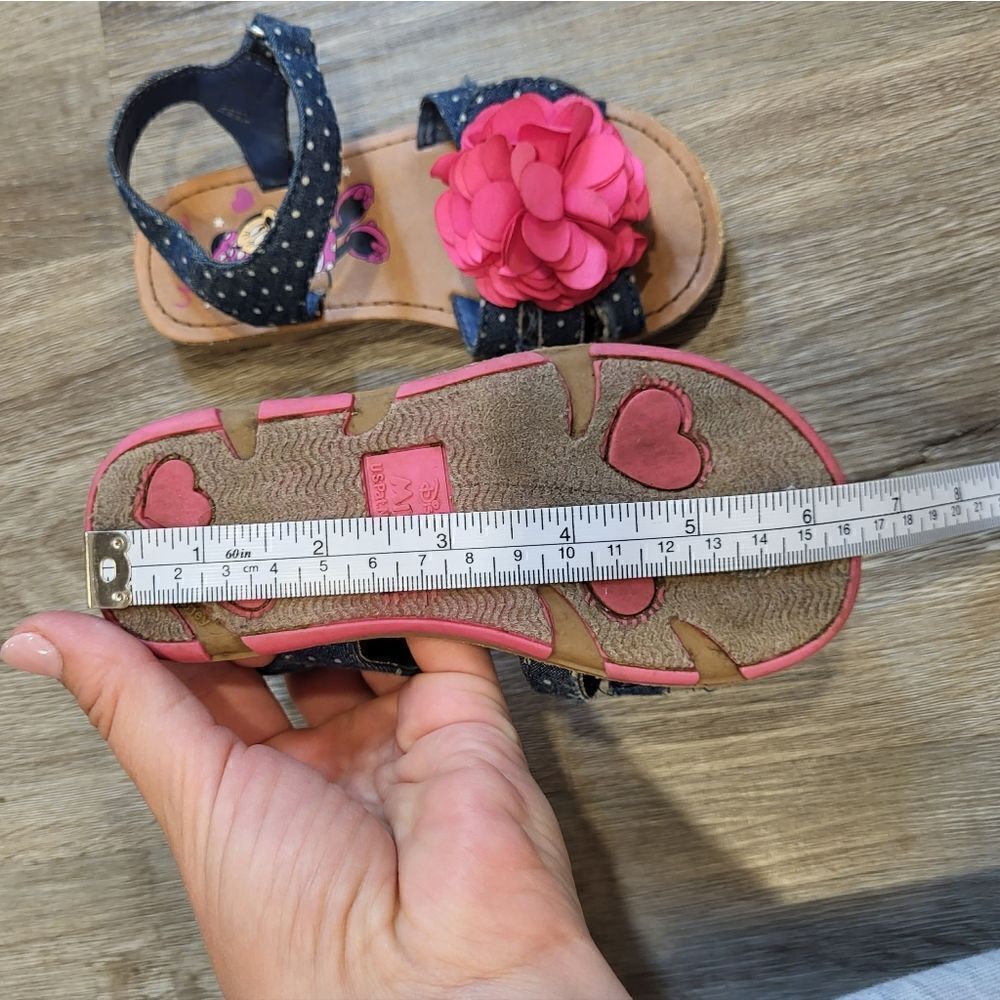 Disney Minnie Mouse Toddler Sandals - Picture 2 of 6